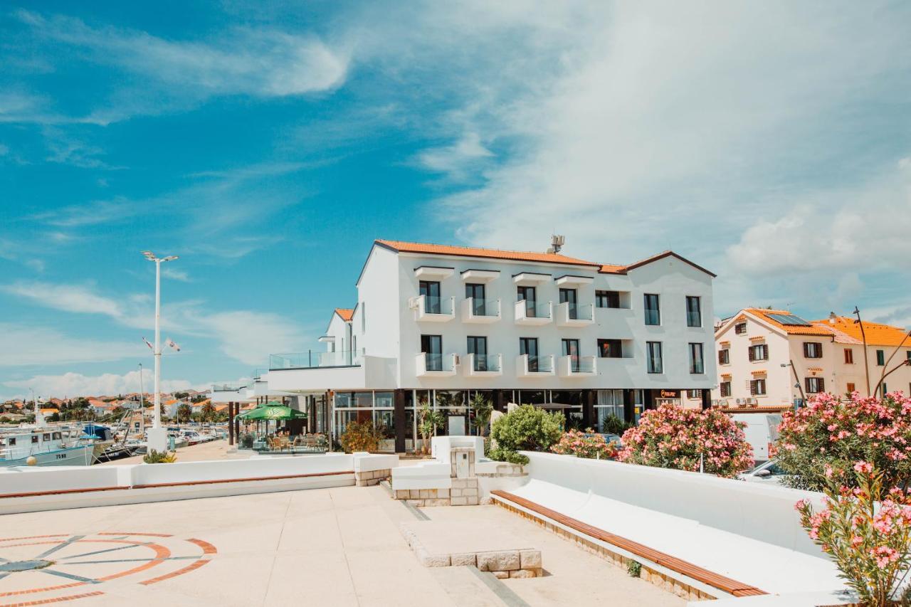 The Loza - Seaside Festival Hotel Novalja Exterior foto